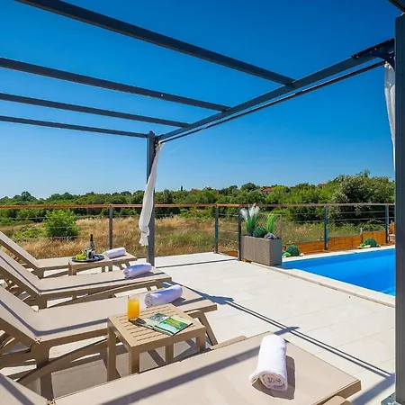 Veduta Holiday home *