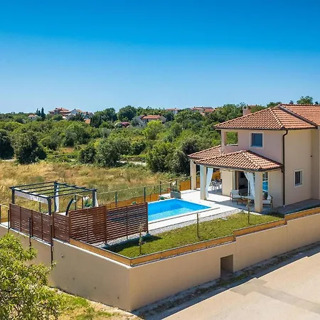 Holiday home Veduta Pula